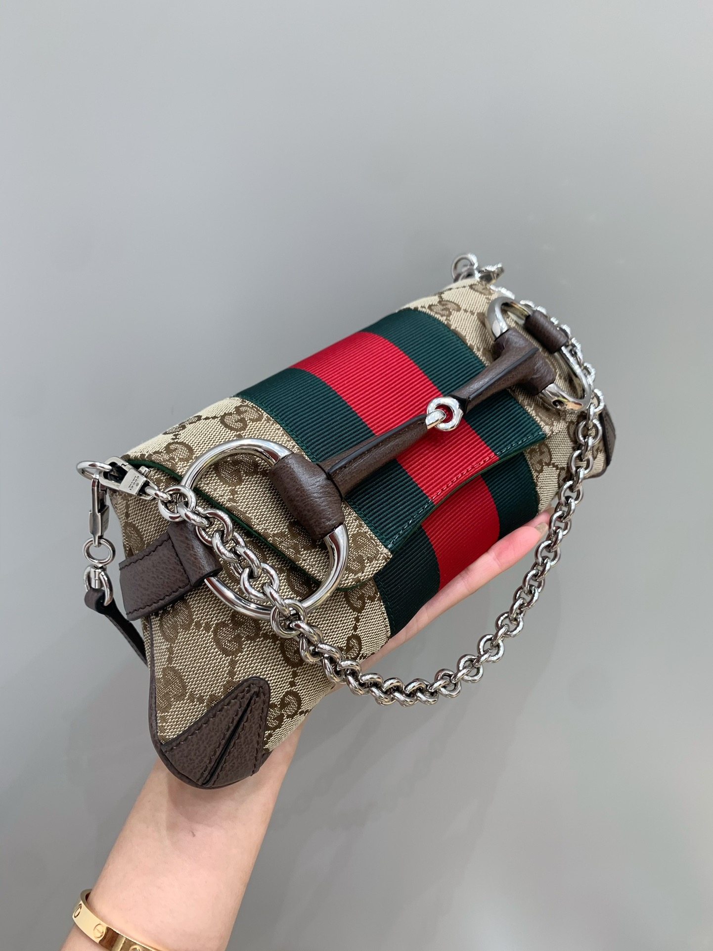G*u*i horsebit chain 2023-27x11x5cm