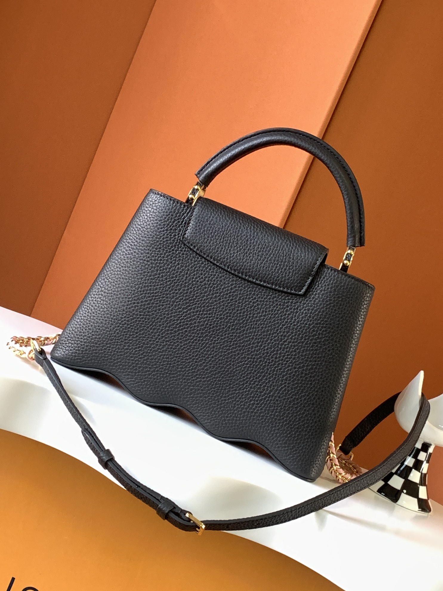 l0*is V*t0n capucines bb-27*18*9cm