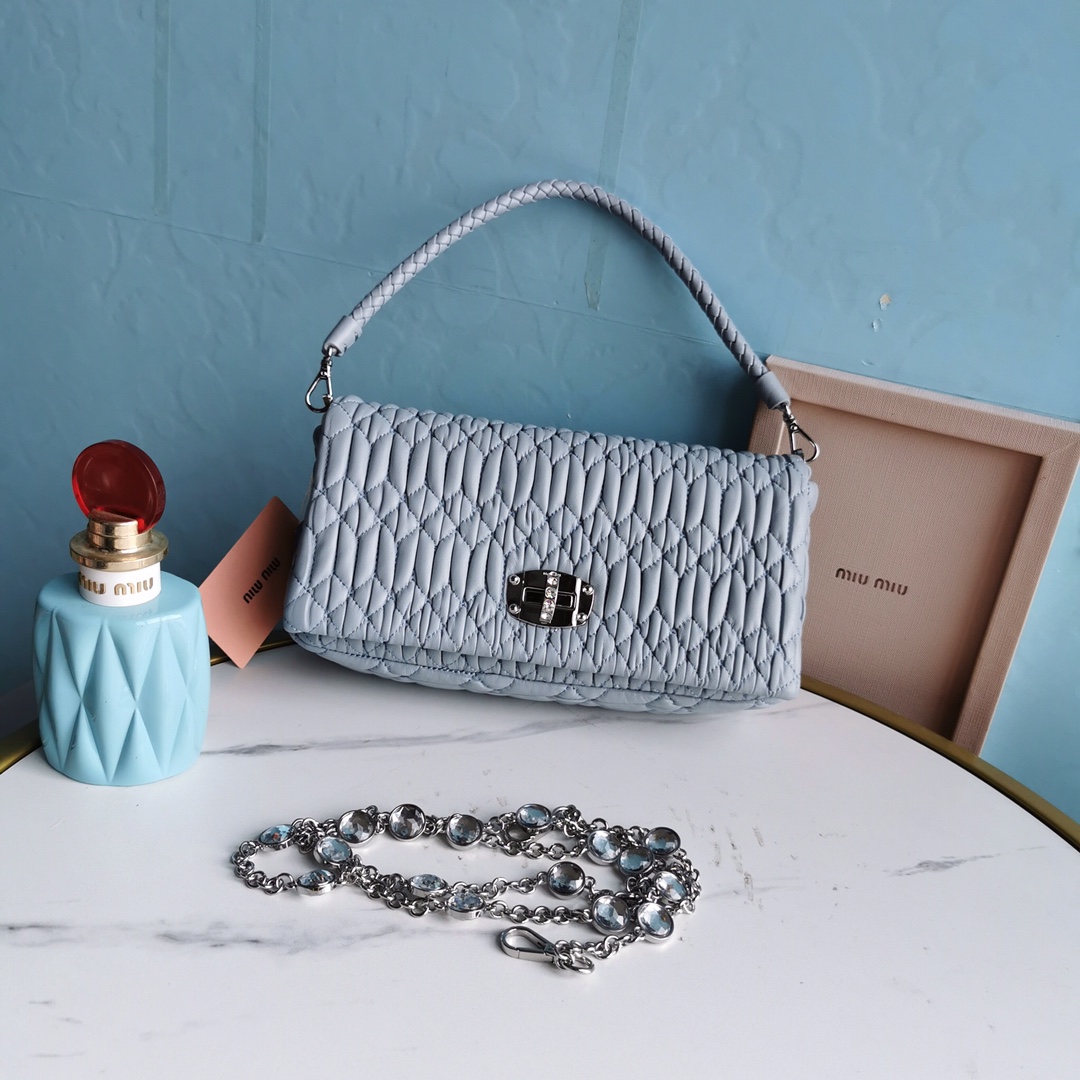 M*um*u chain bag-22.5*4.5*12cm