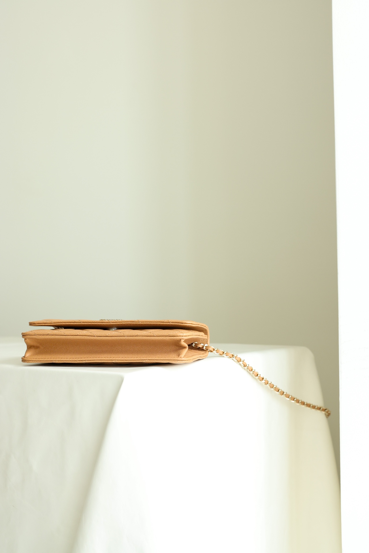 Ch@Nel Woc-19CM