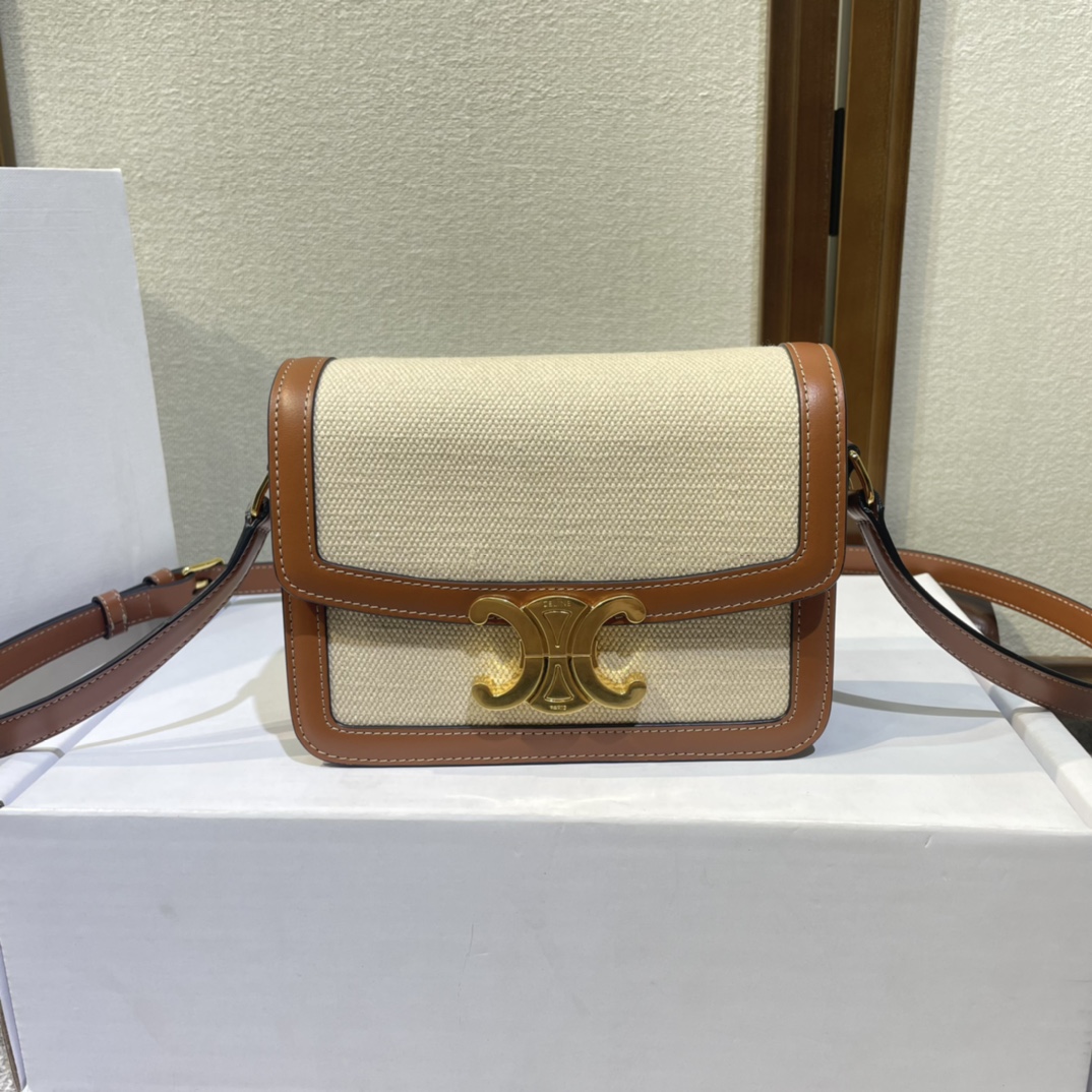 Ce**e Ce**e triomphe bag-17x14x5cm