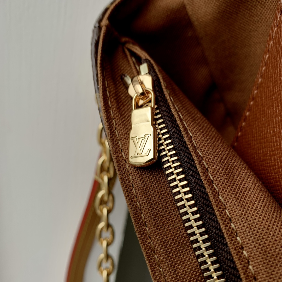 l0*is V*t0n wallet on chain ivy-23.5 x 12.0 x 4.3 cm