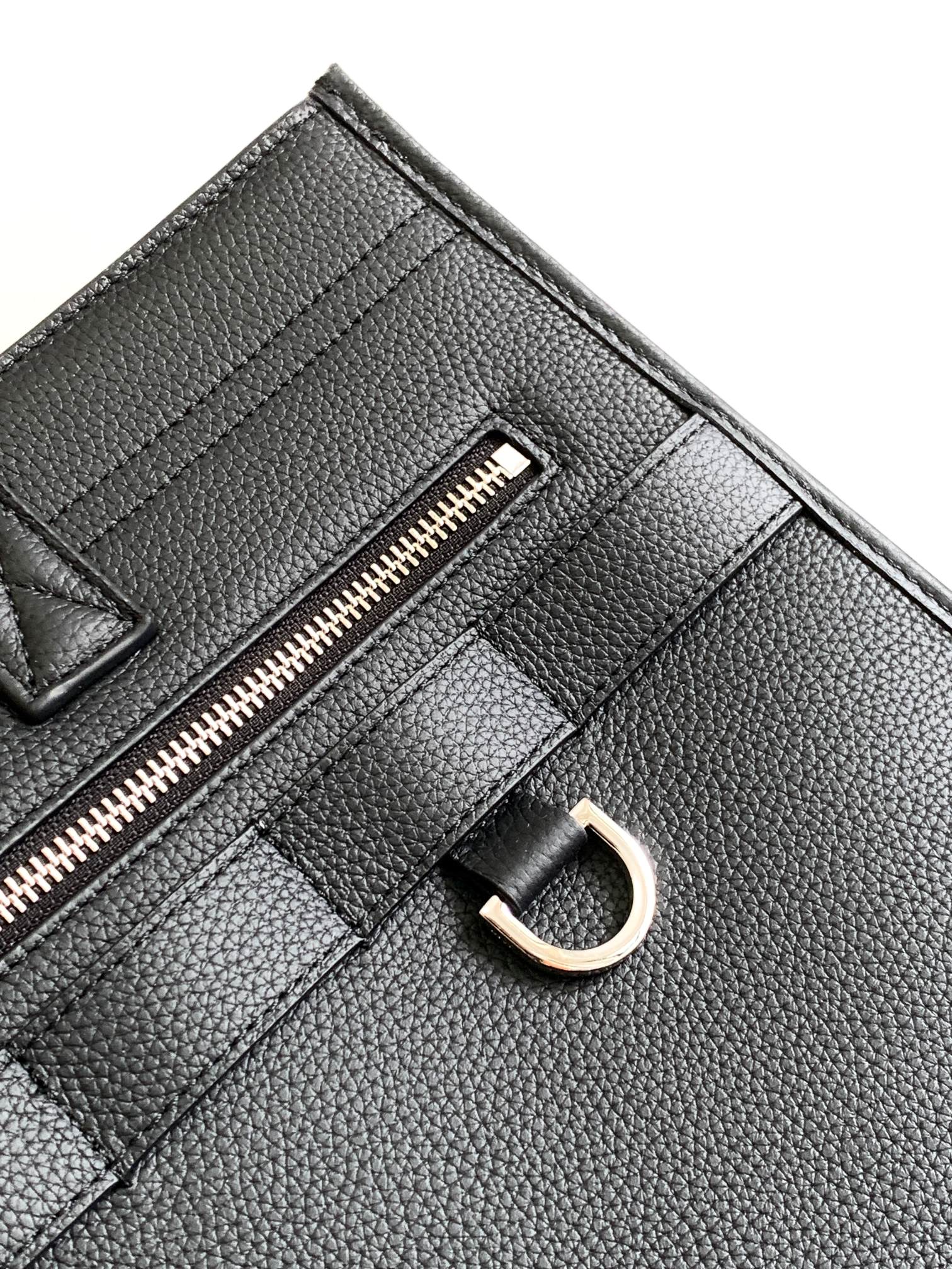 D*or safari tote-39 x 35 x 11cm