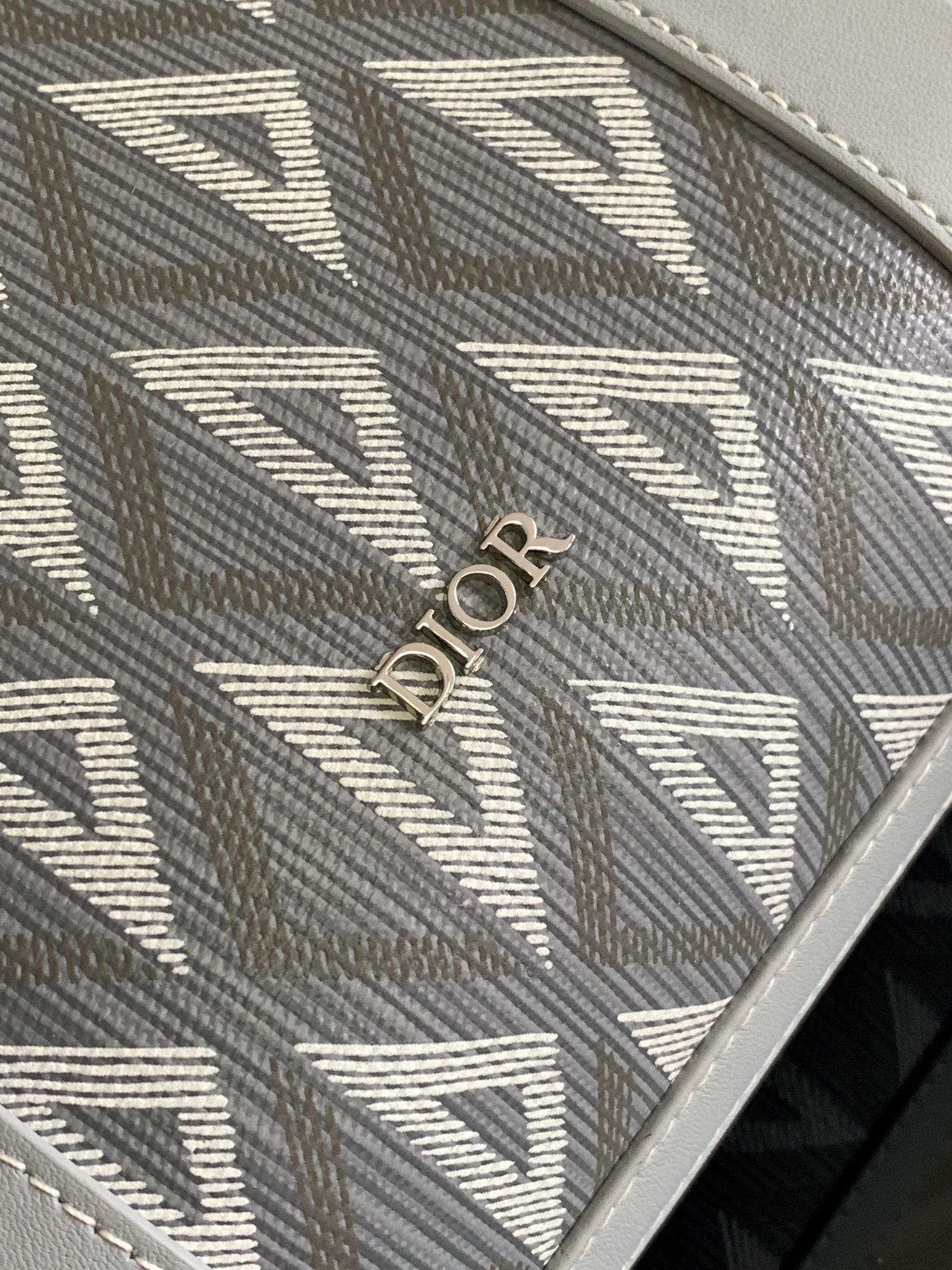 D*or lingot messenger bag-35 x 27 x 6cm