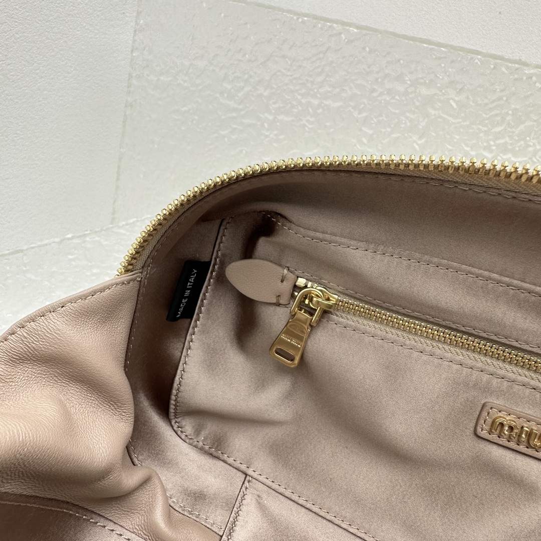 M*um*u vintage rectangular bag-27*12*9cm