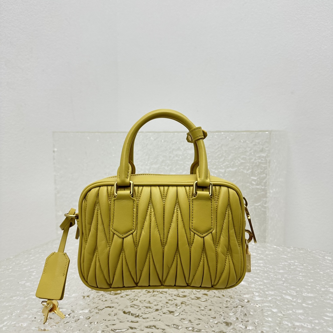M*um*u vintage too pretty bag-19*13*6cm