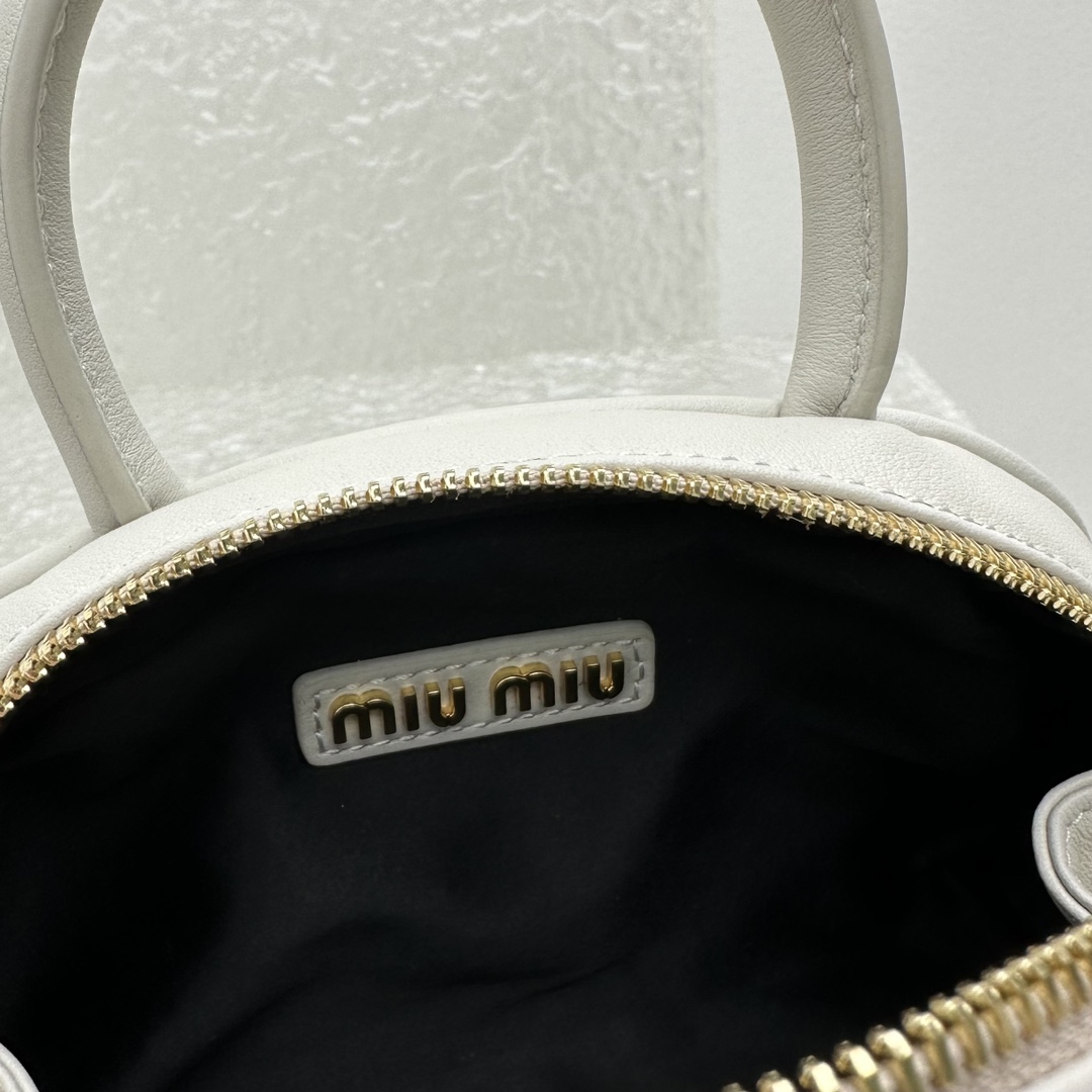 M*um*u ss23 bag-18*11.5*8cm