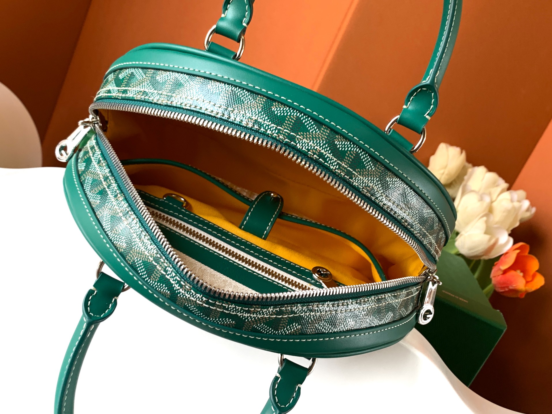 Go*ard vintage bag-26.5x8x17cm