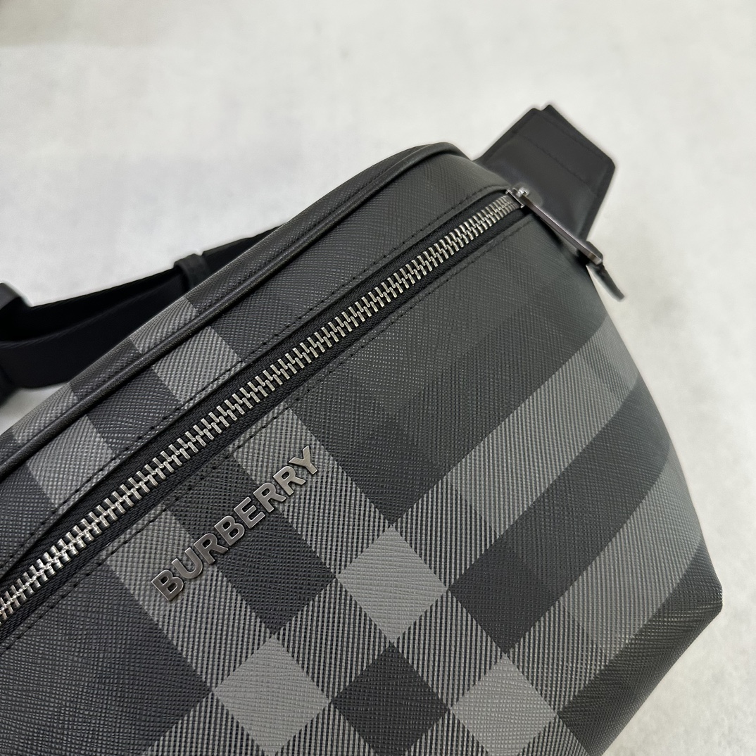 B**rry waist bag-37.5 x 8 x 17cm