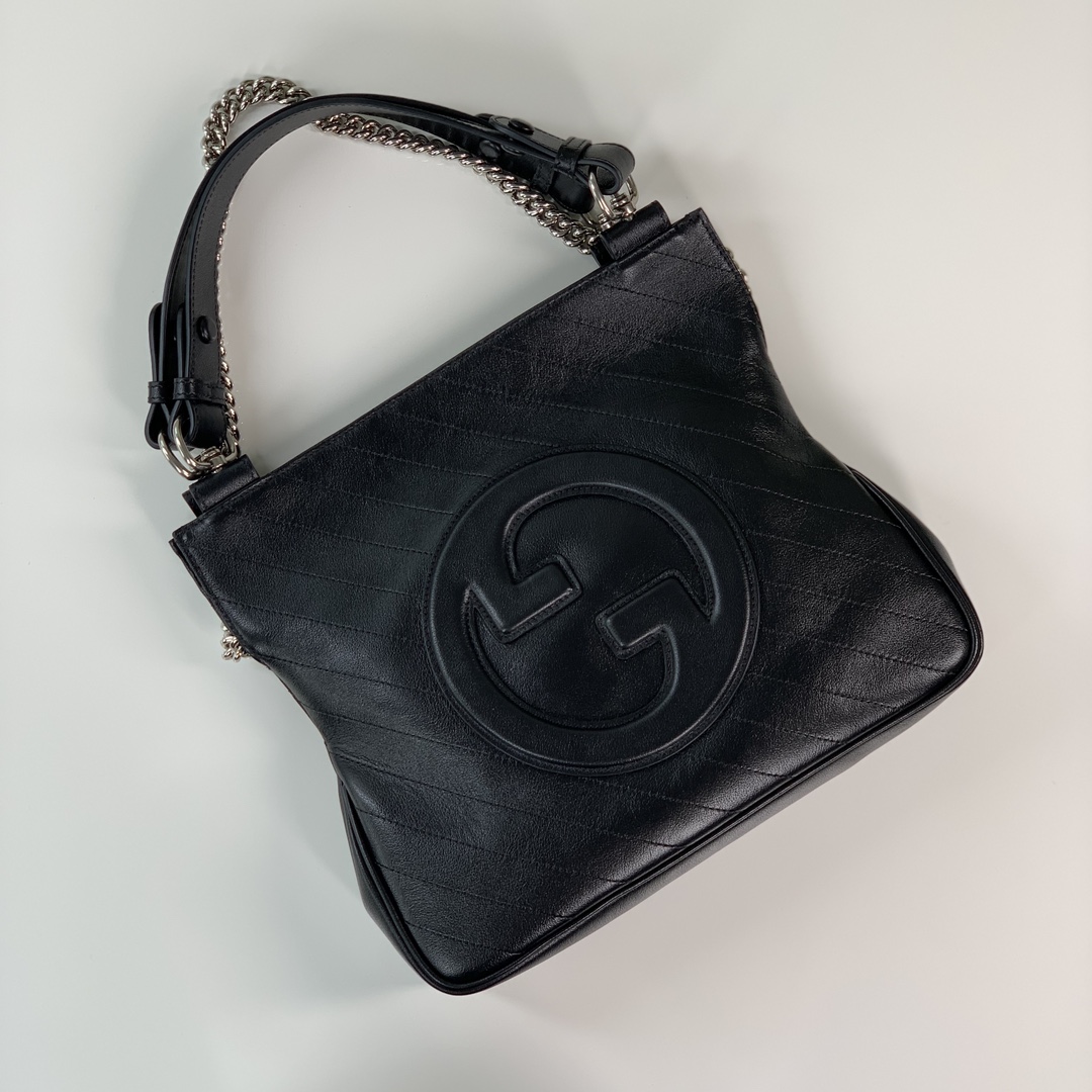 G*u*i blondie tote-24x30x6cm