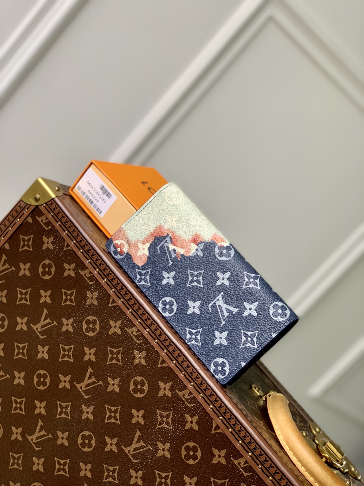 l0*is V*t0n wallet-10*19*2cm
