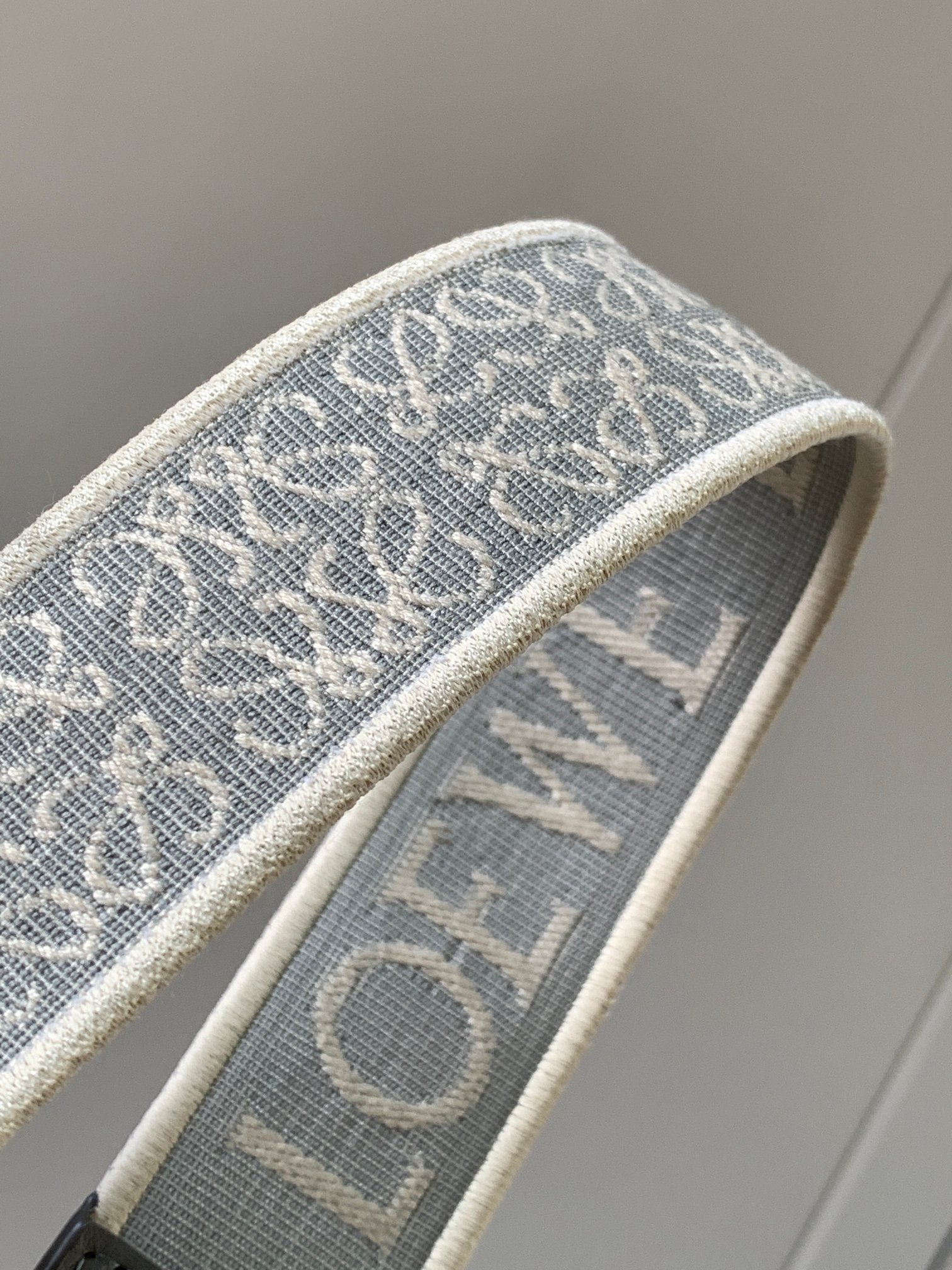L0ew* anagram straps-134cm