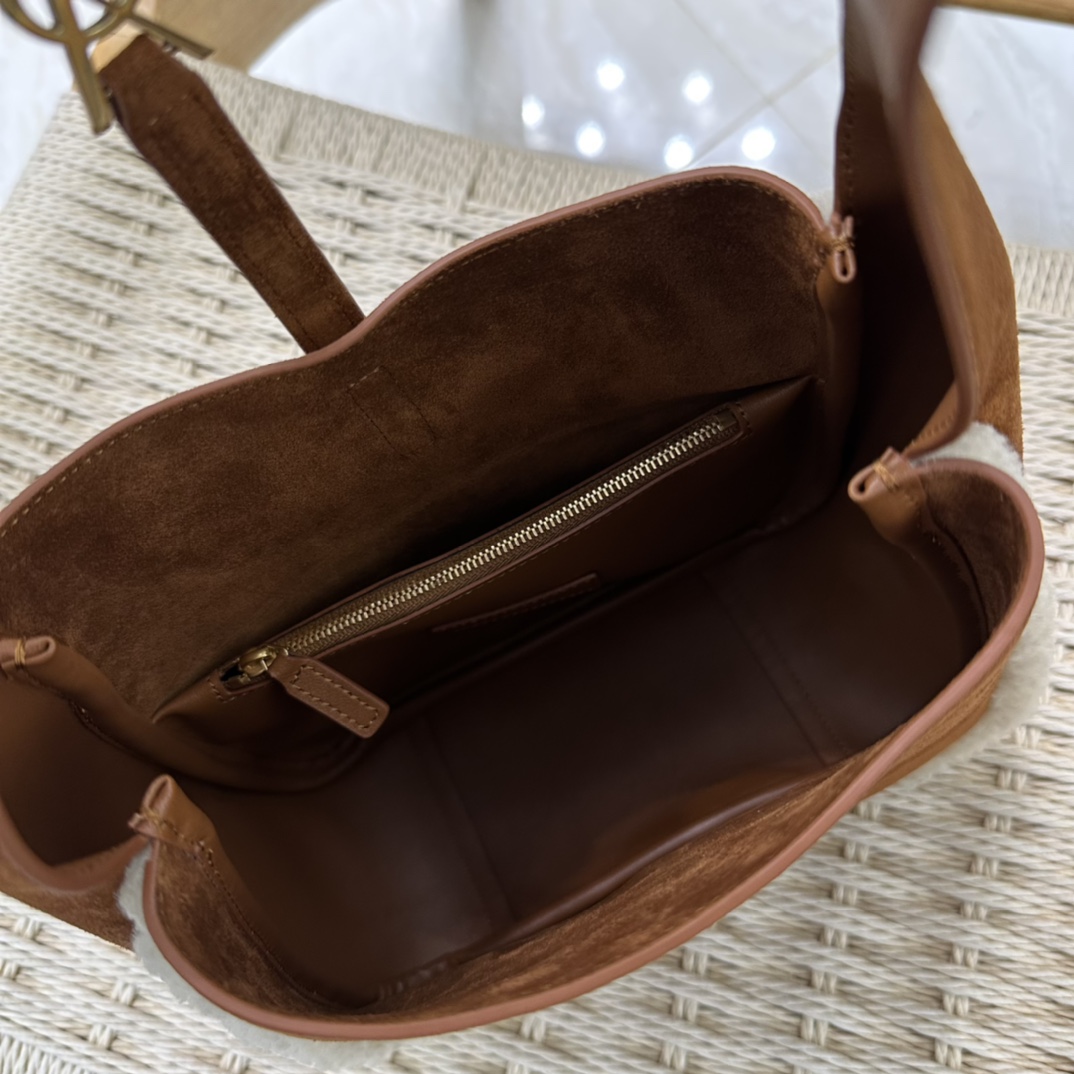 Y*L le5a7 vintage bag-23×22×8.5cm
