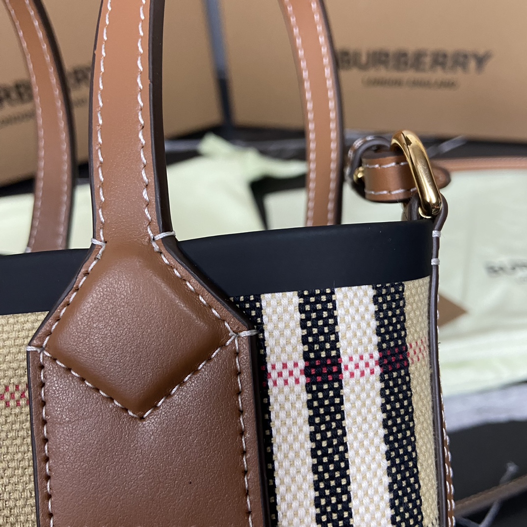 B**rry tote-13 x 8.5 x 19.5cm