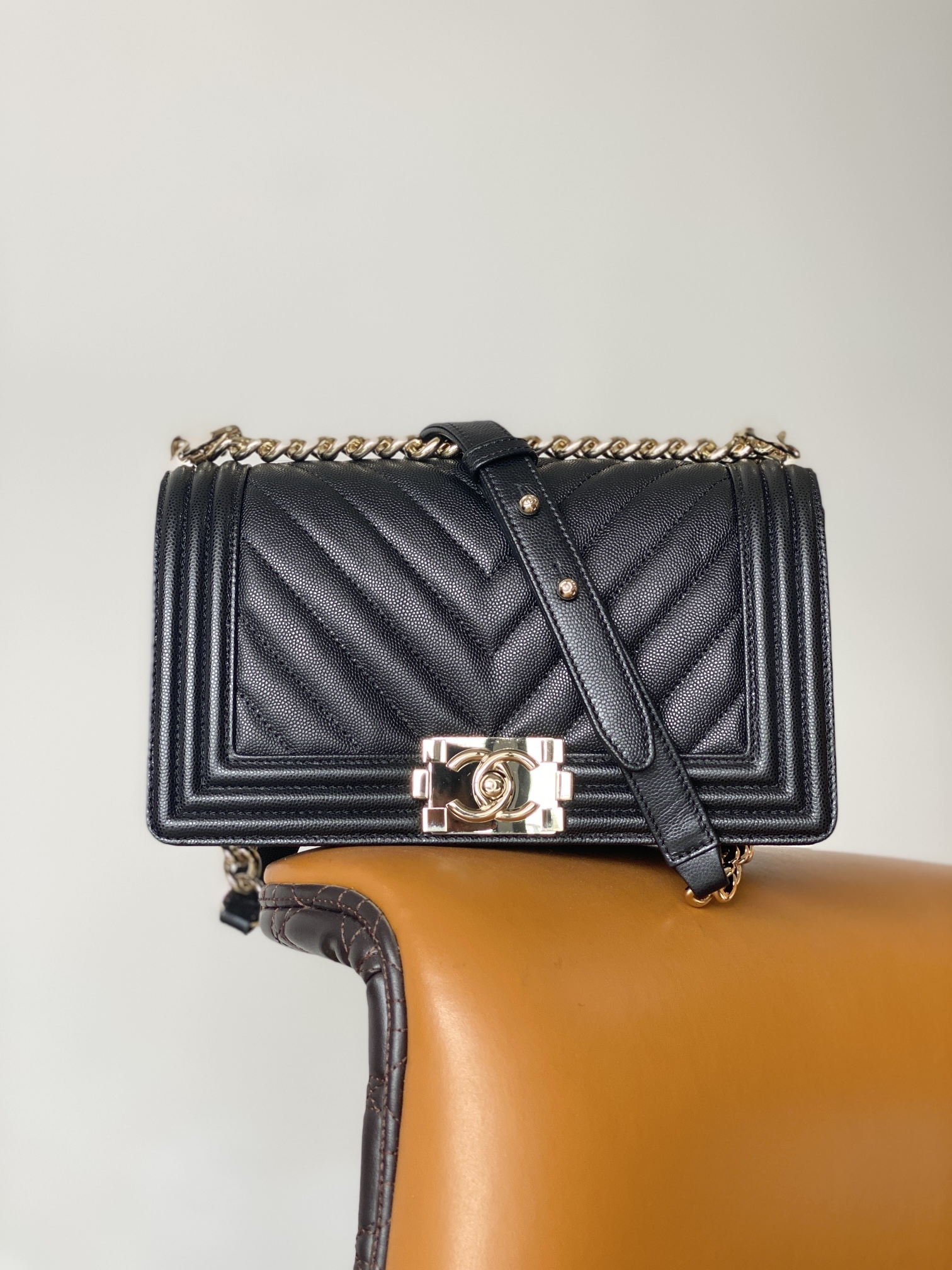 Ch@nel Boy Bag-Caviar-25CM