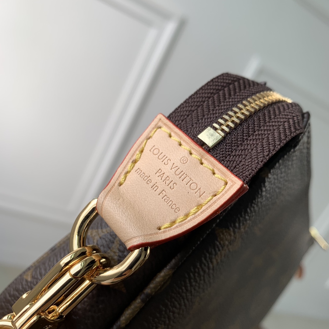 l0*is V*t0n pochette accessoire-23.5 x 13.5 x 4cm
