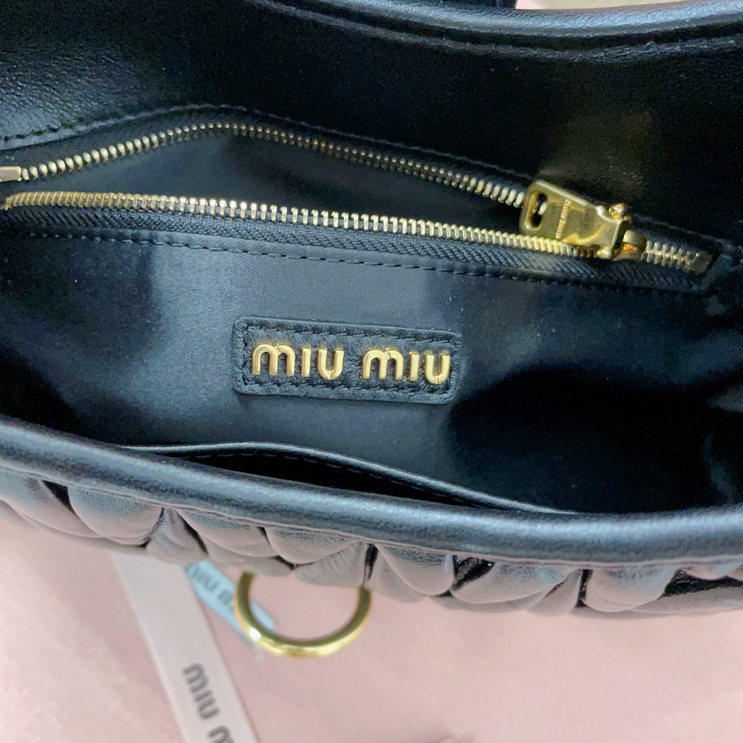 M*um*u hobo bag-29*15*4cm