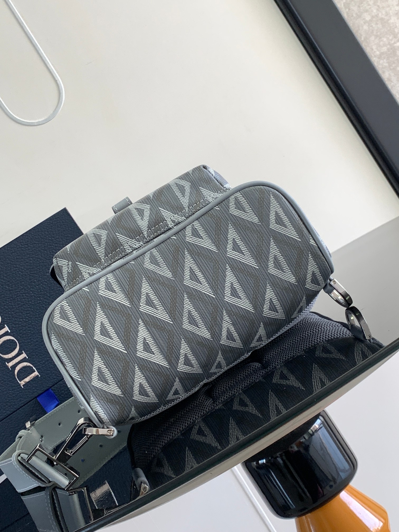 D*or hit the road backpack-23 x 32 x 12cm