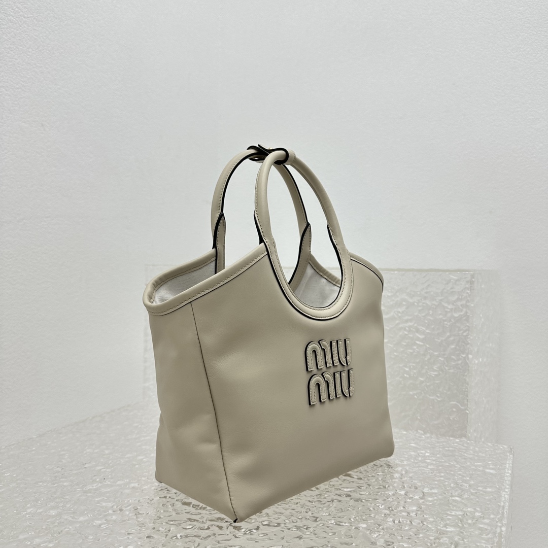 M*um*u hobo bag-22*11*14cm
