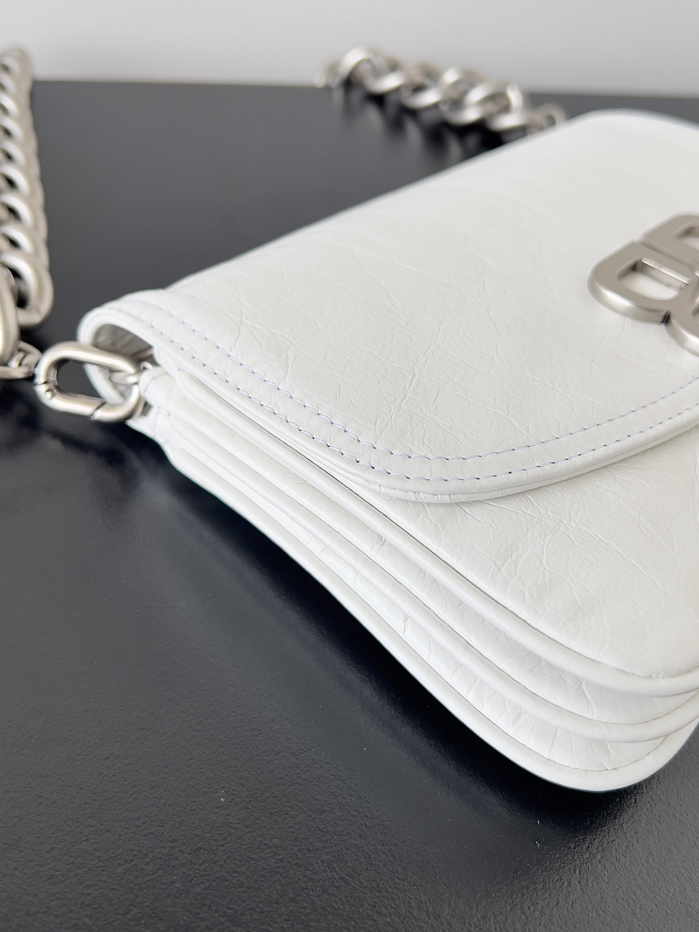 Ba*len*cia*ga bb soft bag-25.3*24.8*3cm