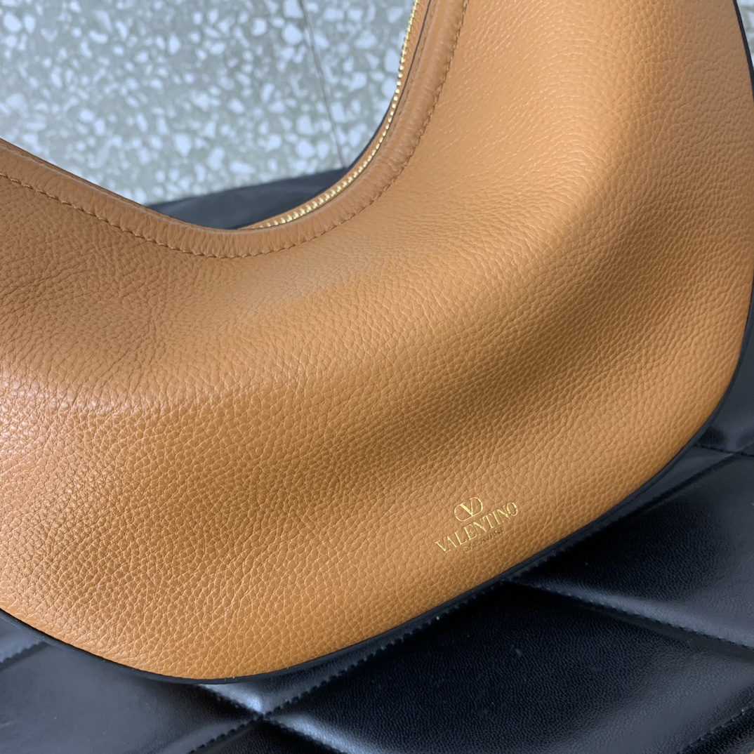 Va1e*ntin0 garavani vlogo moonhobo tote-29x23x11cm