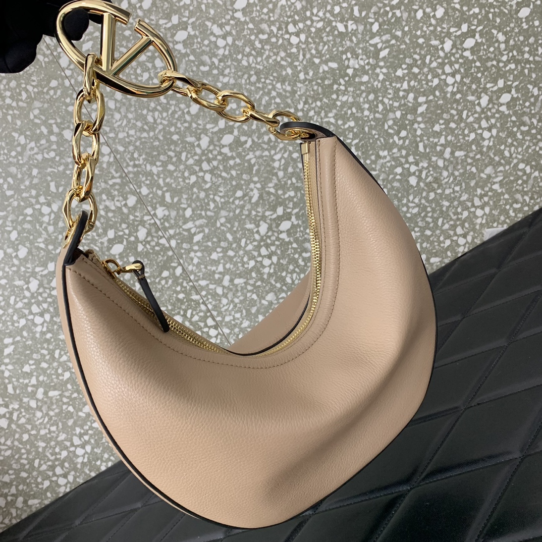 Va1e*ntin0 garavani vlogo moonhobo tote-29x23x11cm