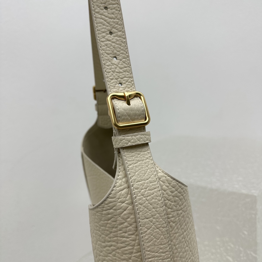 B**rry chess bag-30*33*9cm