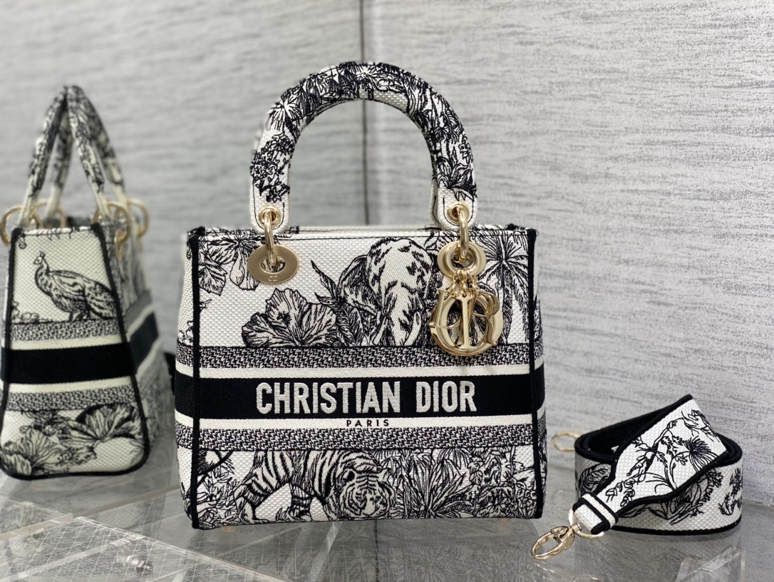 lady D*or handle bag-24cm