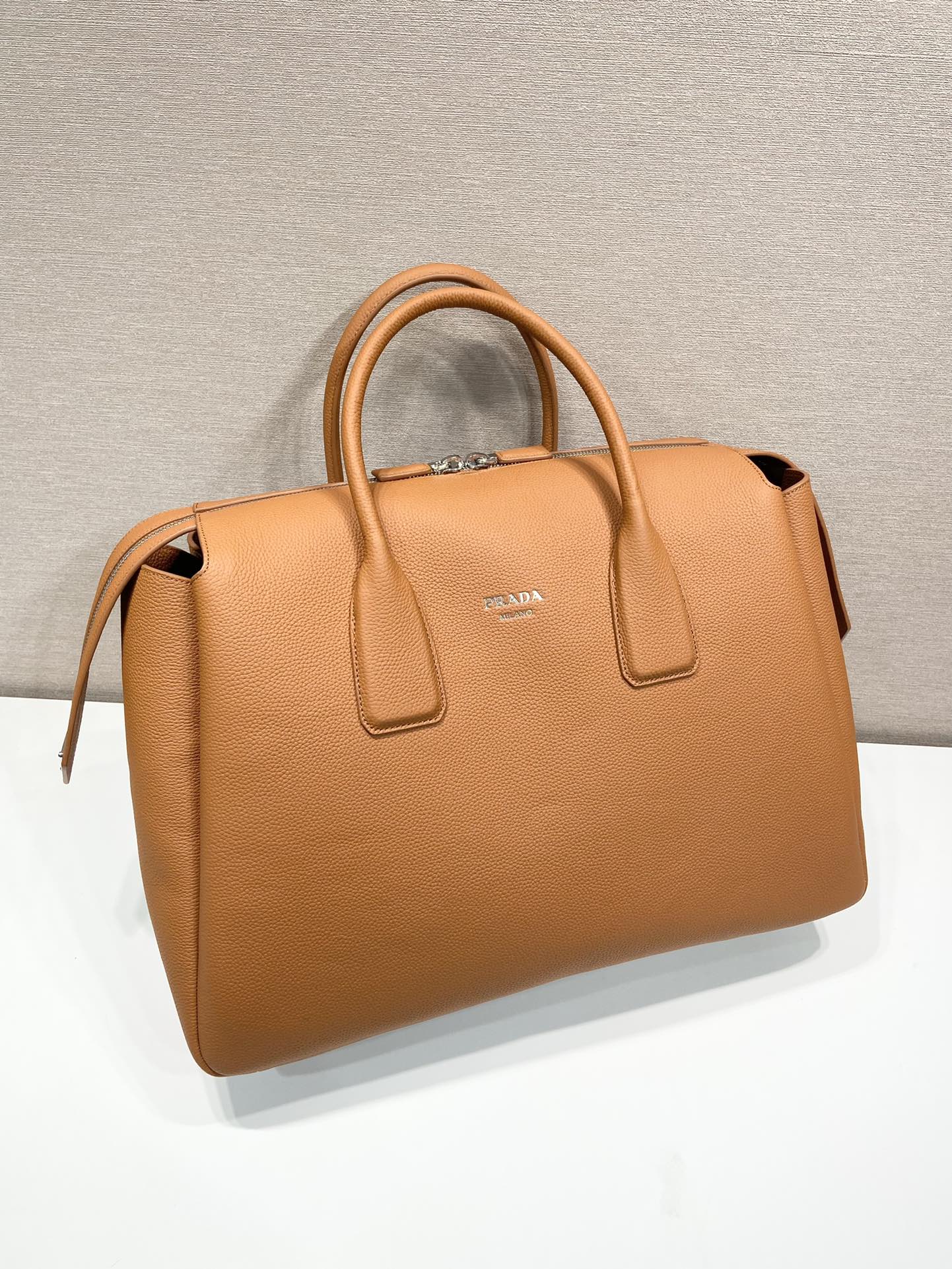 Pra*a 2vc035 travel bag-50*33*19cm