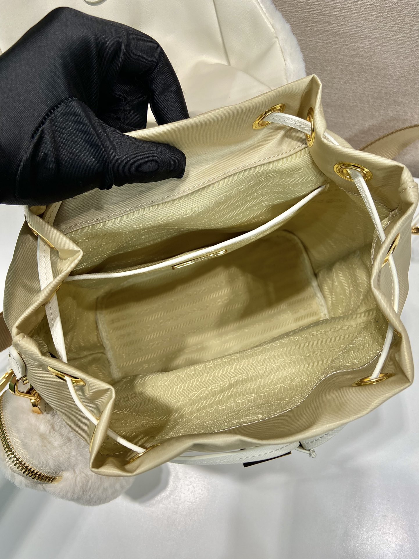 Pra*a backpack 1bz074 -20.5×25×11.5cm