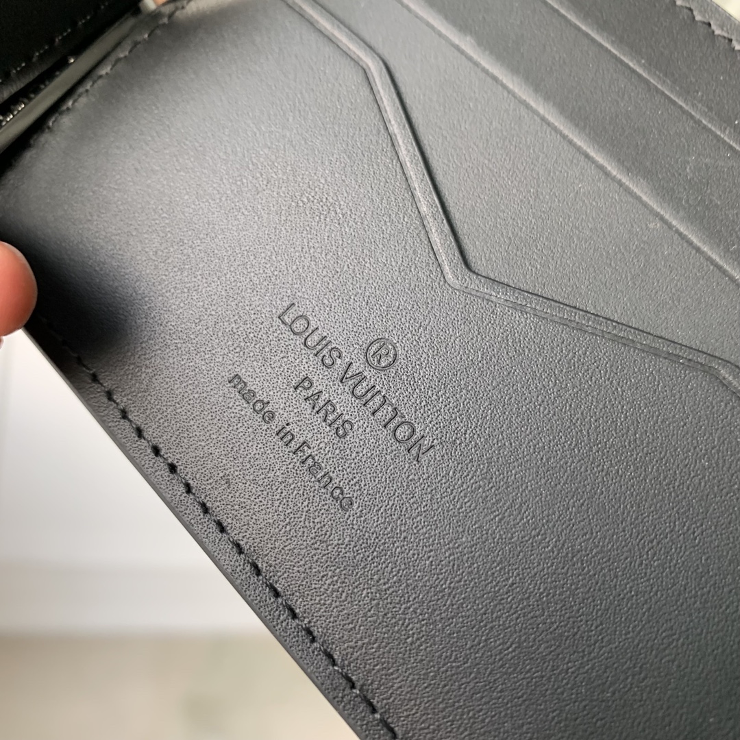 l0*is V*t0n wallet-m61700-12×8cm