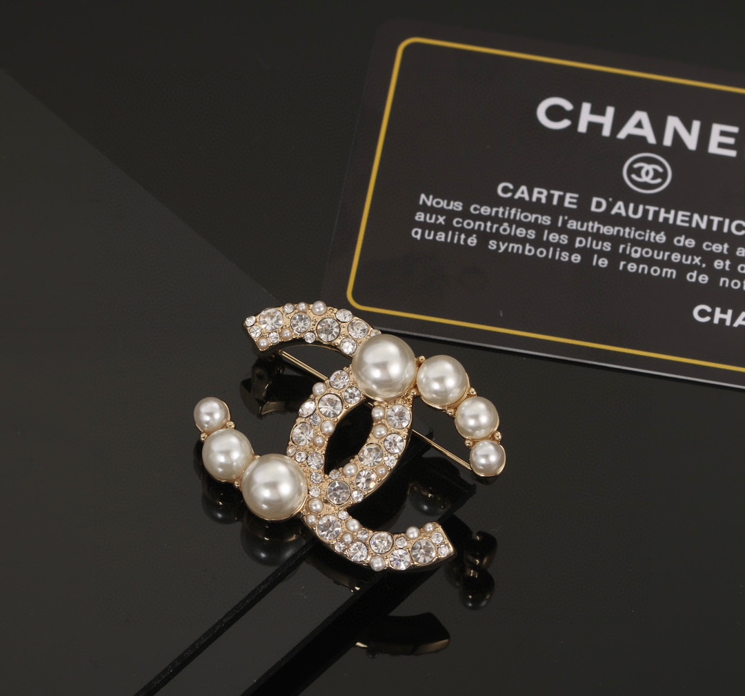 Ch@nel Brooch