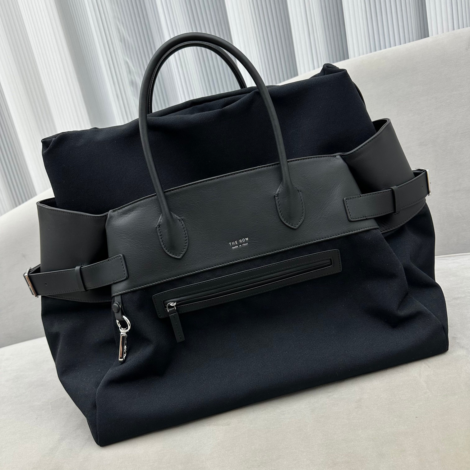 The R0w margaux 17 inside out bag-45*32*24cm