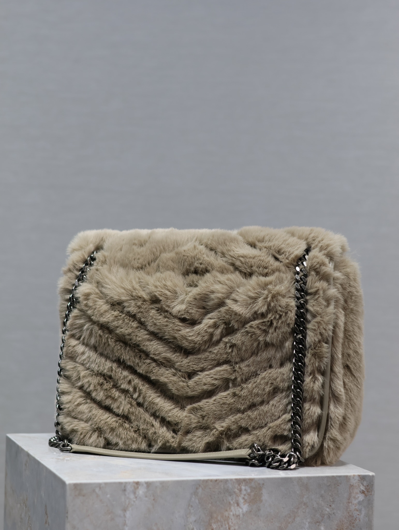 Y*L niki bag-28*20*8.5cm