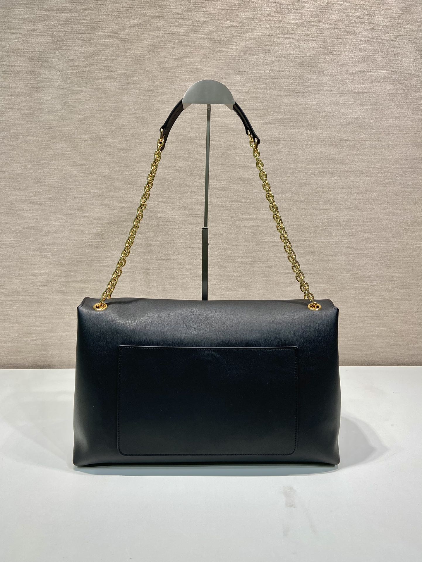 Pra*a1bd068 flap bag-38*23*12cm