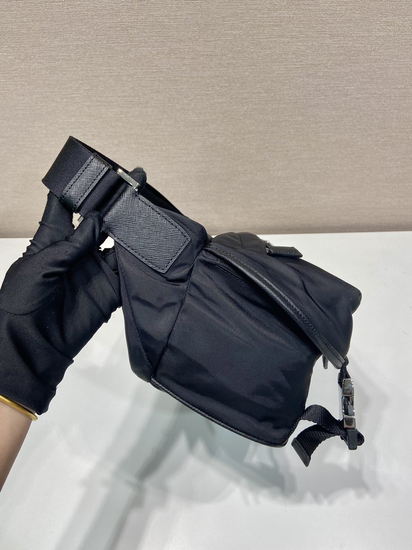 Pra*a 2vh99 messenger bag-27*15.5*14cm