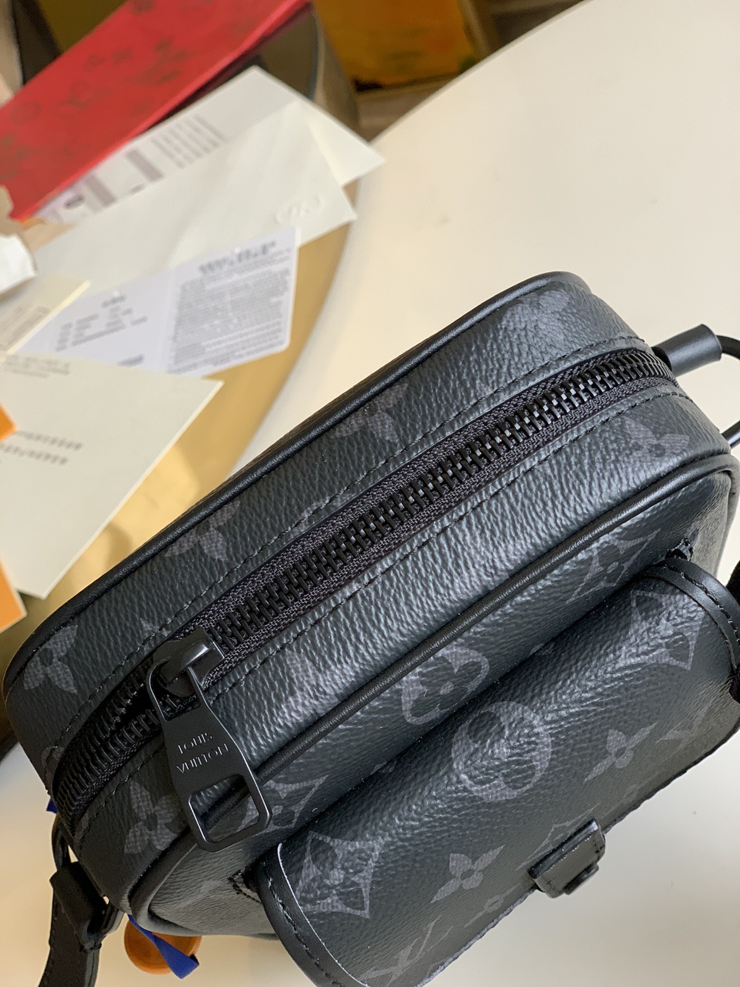 l0*is V*t0nmonogram macassar christopher bag-15x17x8cm