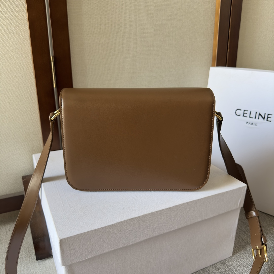 Celin Triomphe Shoulder Bag-22.5x16.5x7.5CM