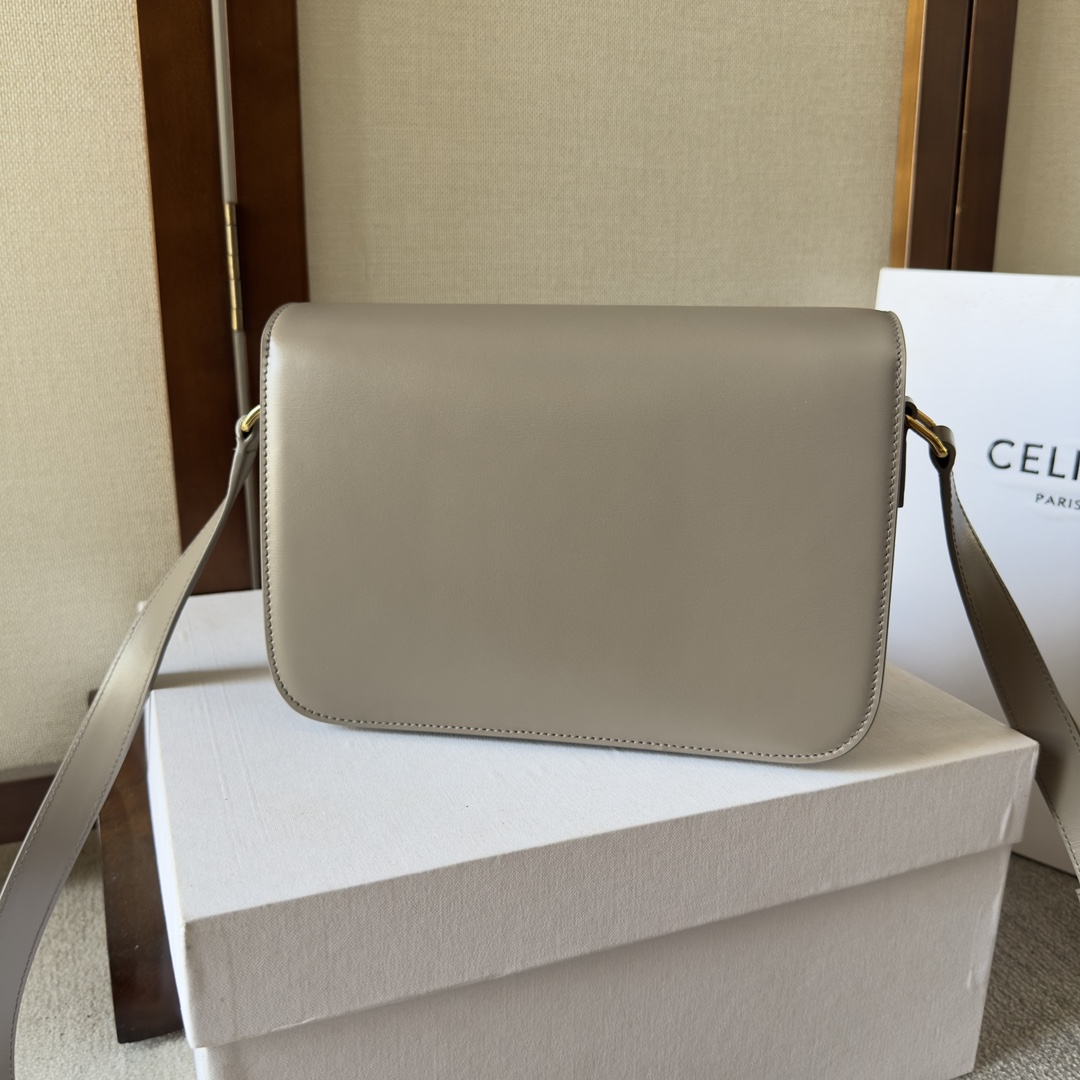 Celin Triomphe Shoulder Bag-22.5x16.5x7.5CM