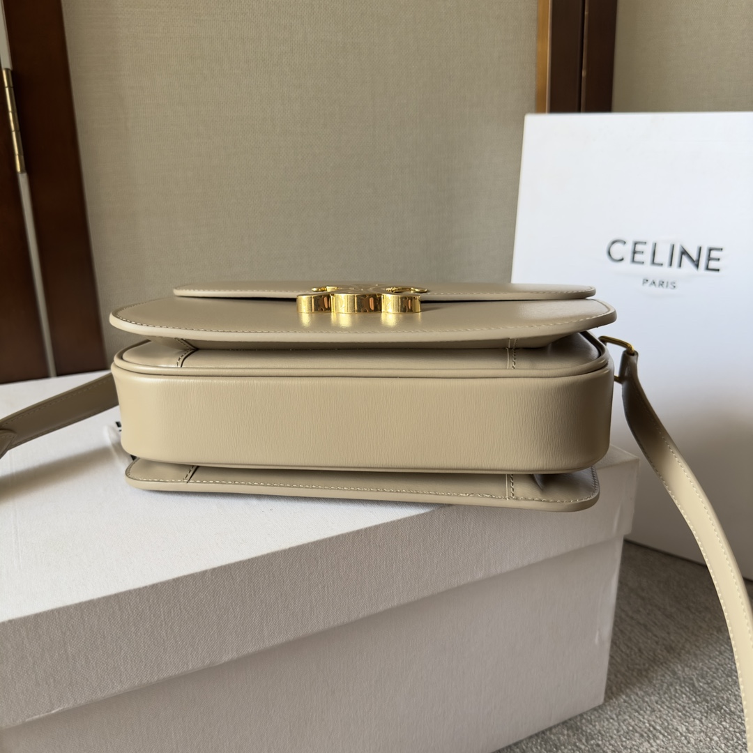 Celin Triomphe Shoulder Bag-22.5x16.5x7.5CM