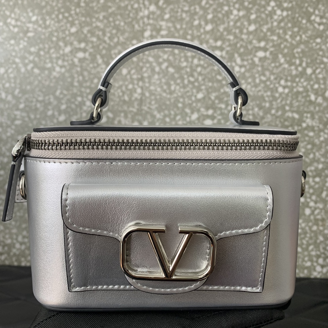 Va1e*ntin0 alentino garavani box bag-16.5*10*7.5cm
