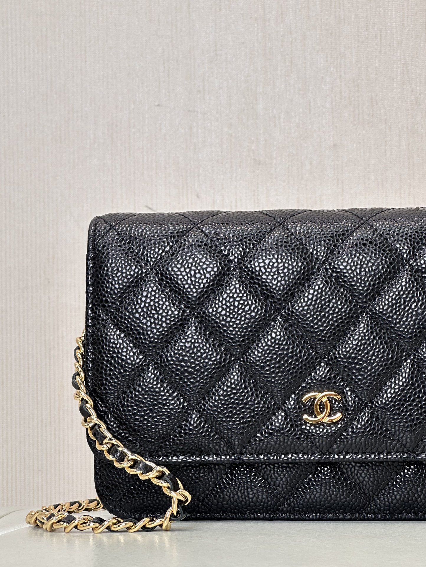 Ch@nel Wallet On Chain-Caviar Leather-Gold Hardware-19*12*3.5CM