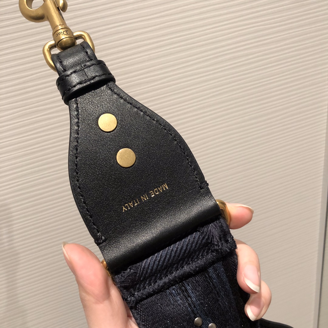D*or straps