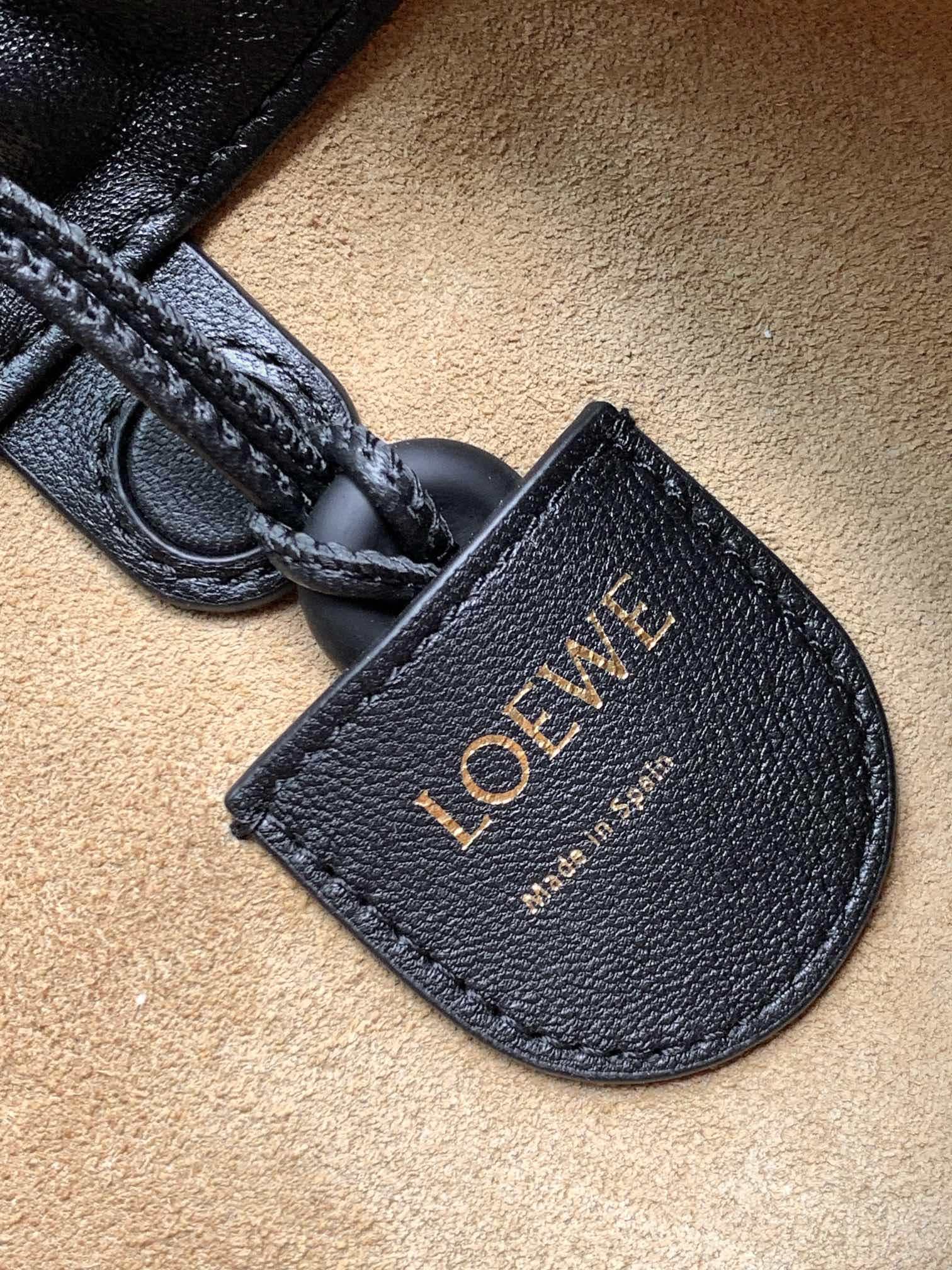 L0ew* mini flamenco purse bag-23*17*5.5cm