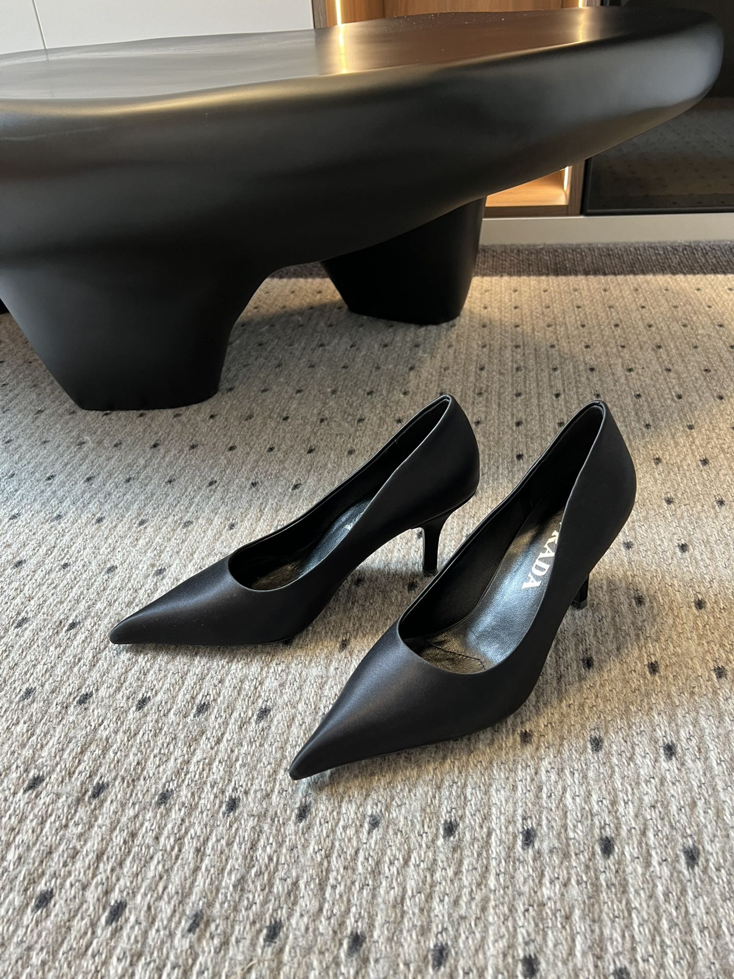 Pra*a heels