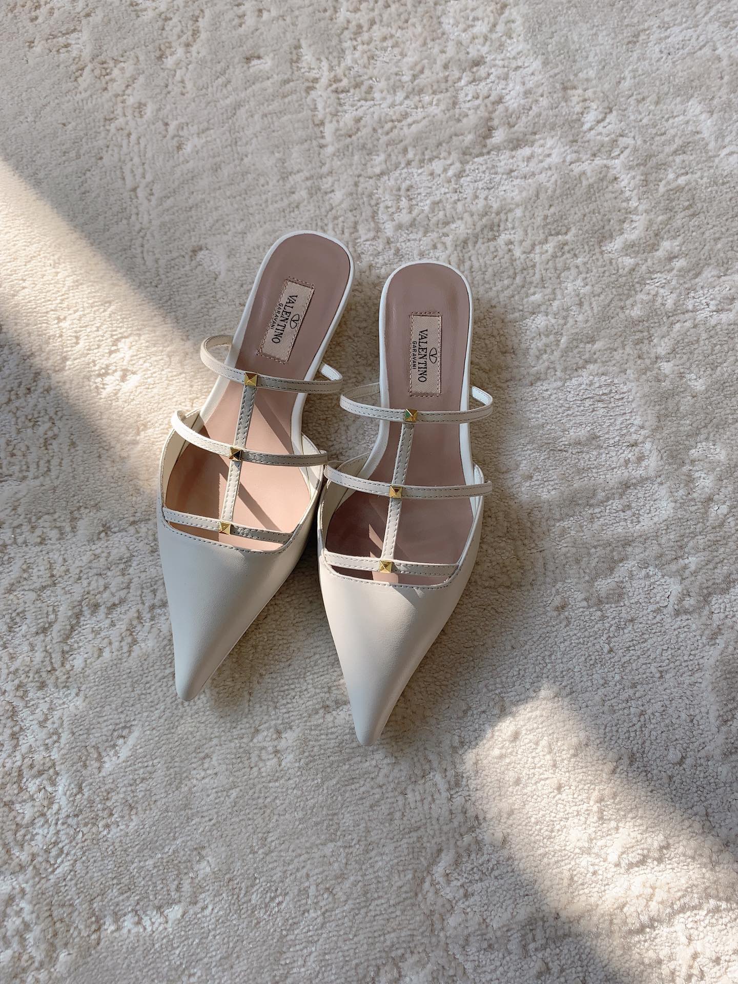 Valentina 2024ss Sandals