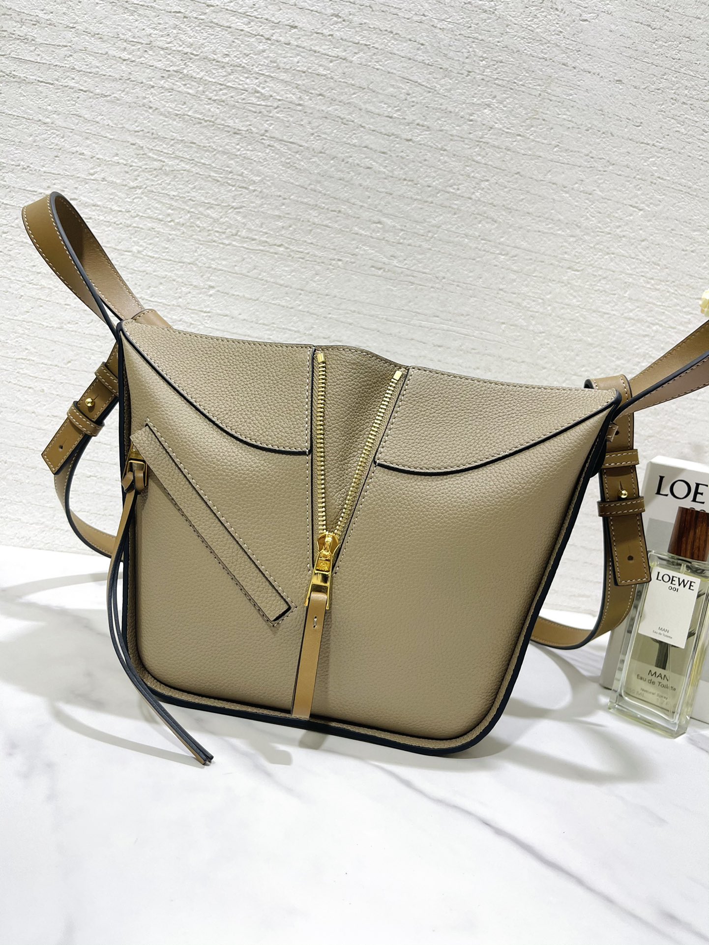 L0ew* hammock bag-20.8*19.5*14.5cm