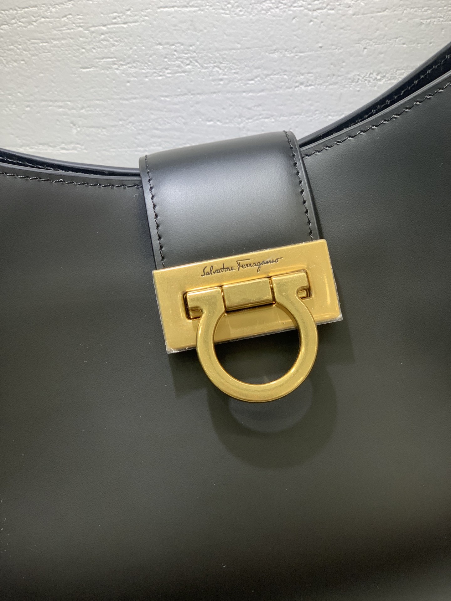 Ferragamo Trifolio Tote-30×20×7CM