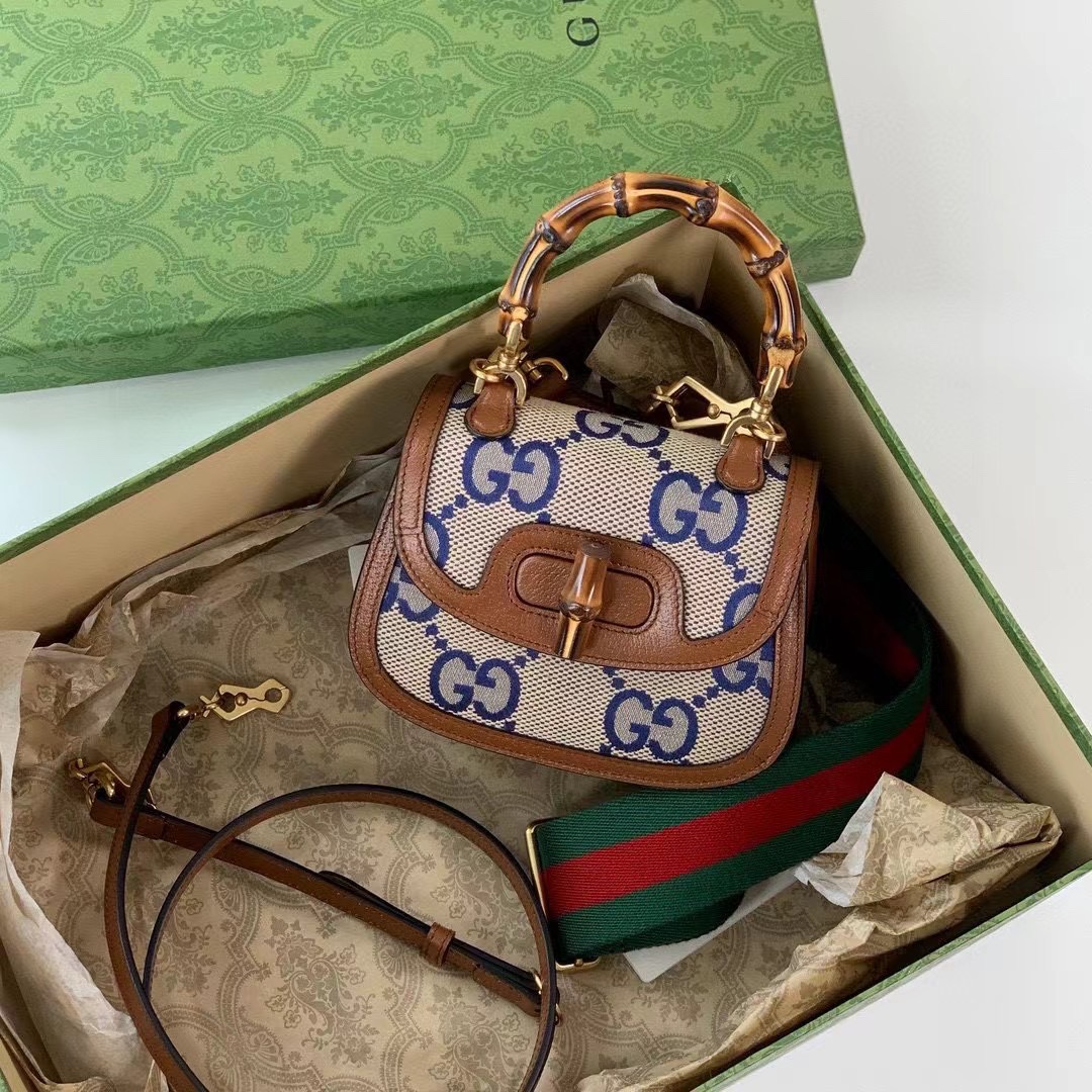 G*u*i bamboo bag-17*12*7.5cm