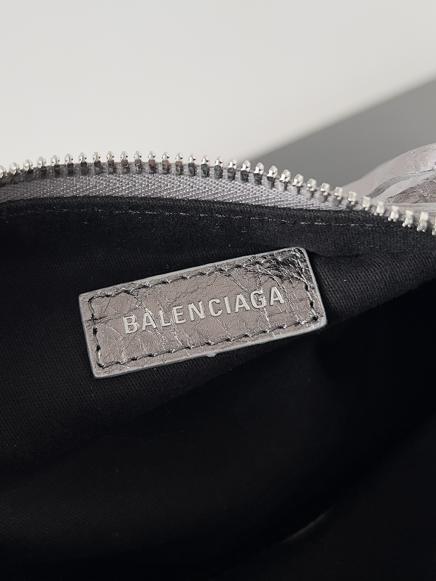 Balenciag Le Cagole Handbags-26x13x18CM